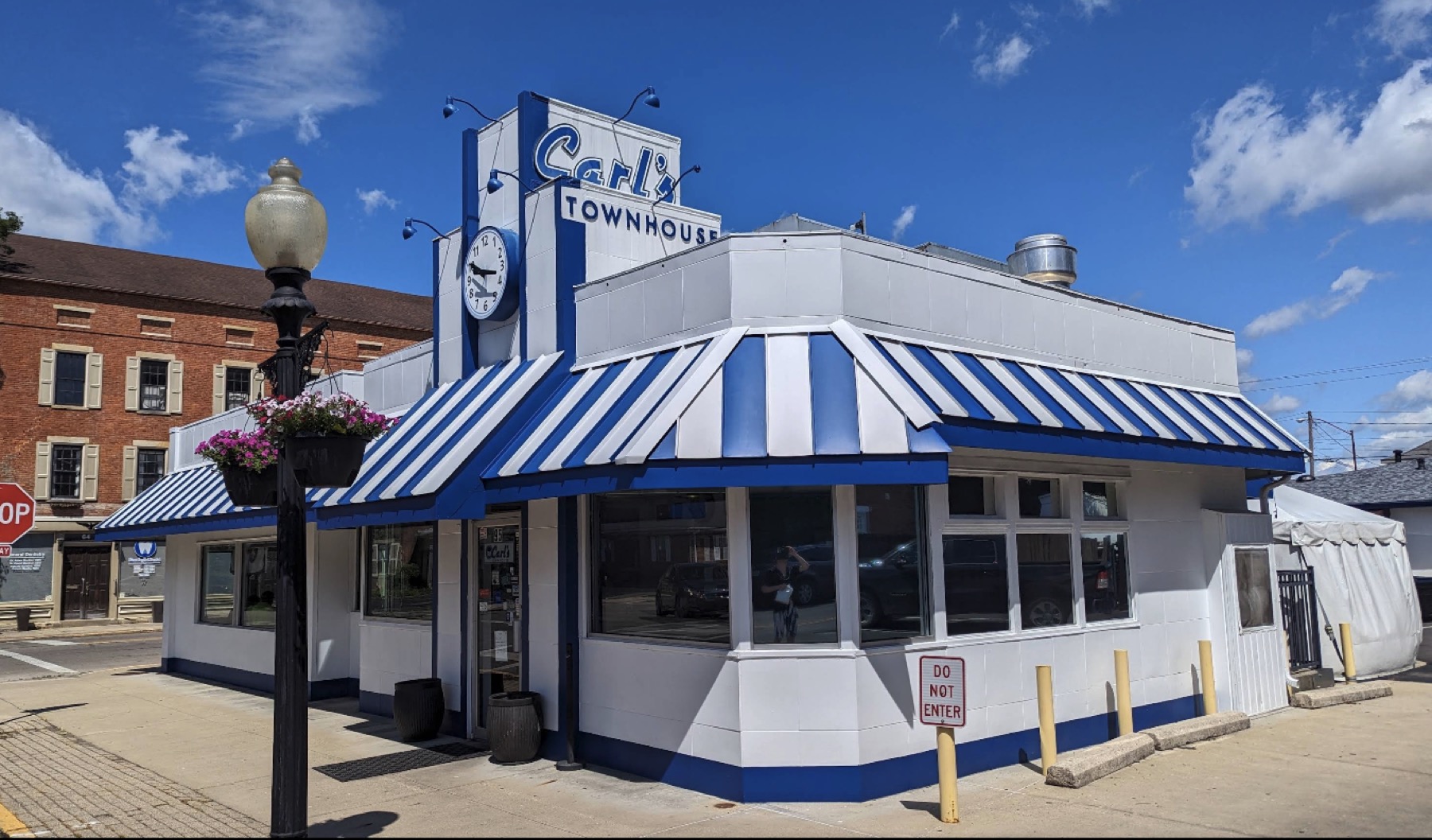 Carl's Townhouse, a classic diner building on the corner of 2nd Street in downtown Chillicothe, Ohio